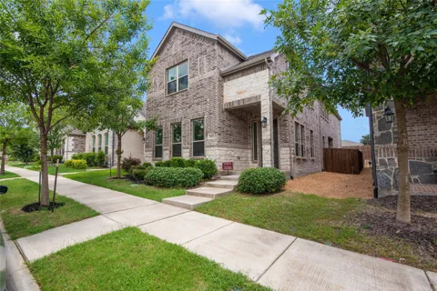 7632 Regal Lane