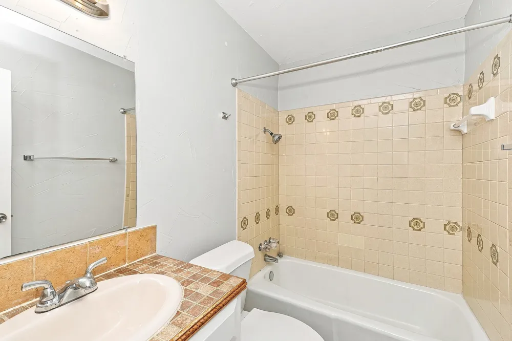656 Sue Ann Lane Burleson, TX 76028