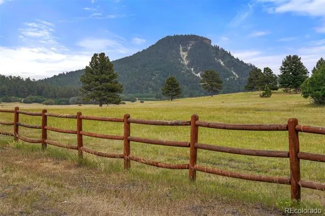 9610 S Perry Park Road Larkspur, CO 80118