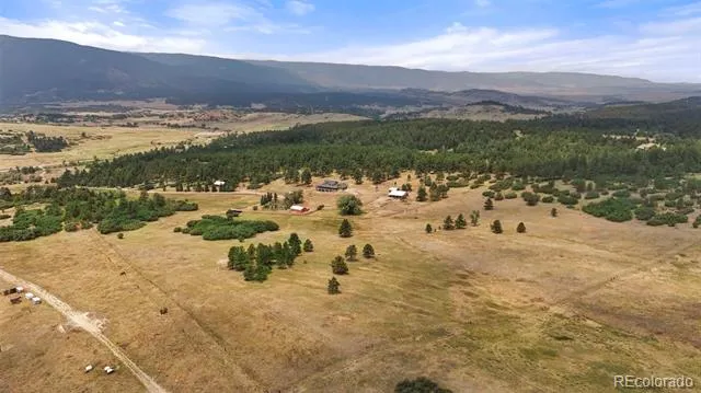 9610 S Perry Park Road Larkspur, CO 80118