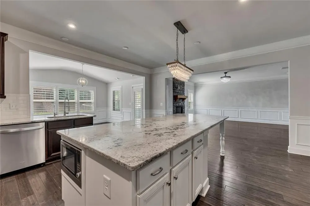 142 Madison Street Canton, GA 30115
