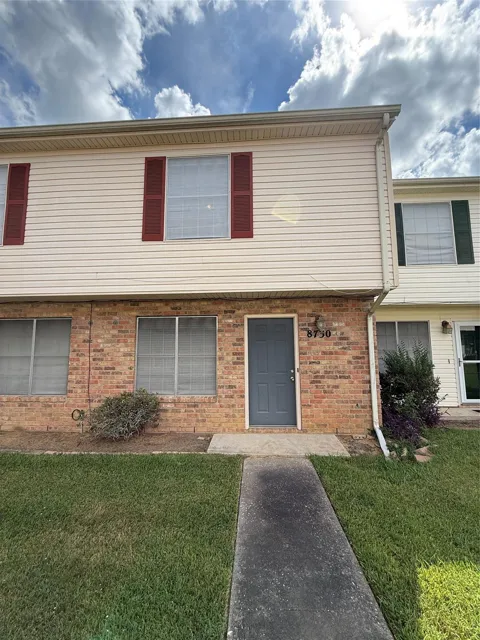 8730 Glen Meadow Lane