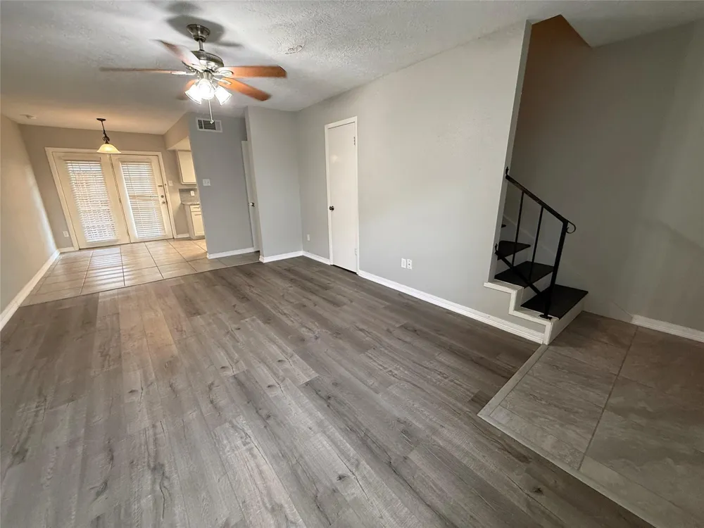 8730 Glen Meadow Lane Beaumont, TX 77706