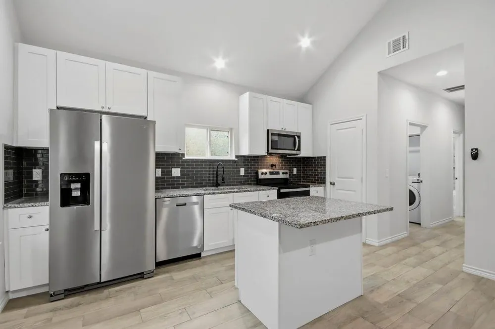 16902 Balmoral Montgomery, TX 77316