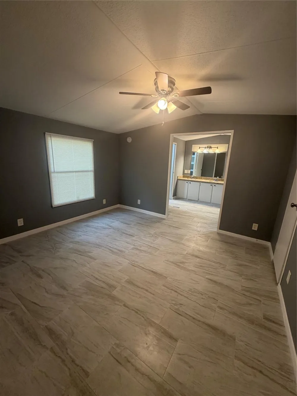 15476 Esther Drive Conroe, TX 77384