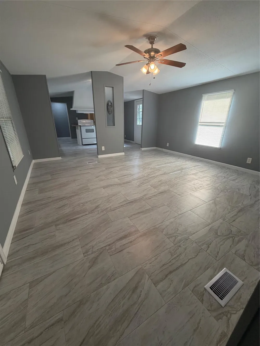 15476 Esther Drive Conroe, TX 77384