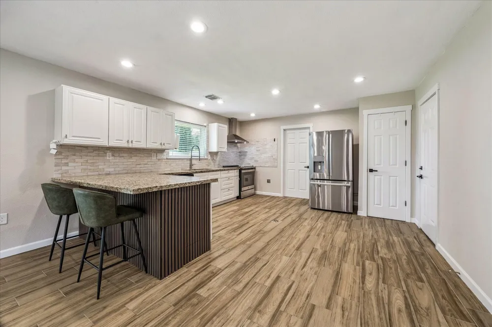 405 Fulton Street Texas City, TX 77591