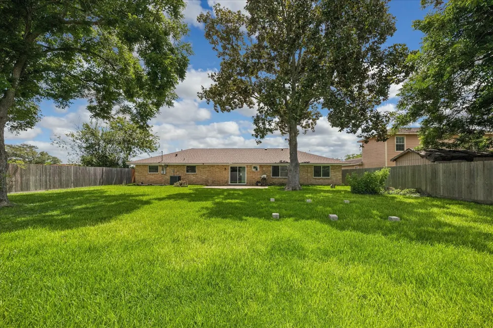 405 Fulton Street Texas City, TX 77591