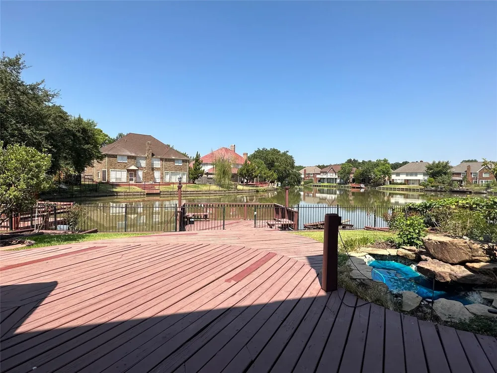 1103 Gloria Court Sugar Land, TX 77478