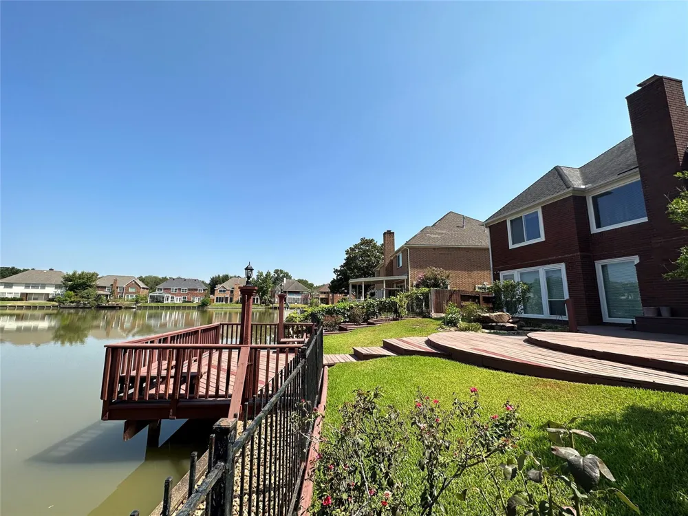 1103 Gloria Court Sugar Land, TX 77478