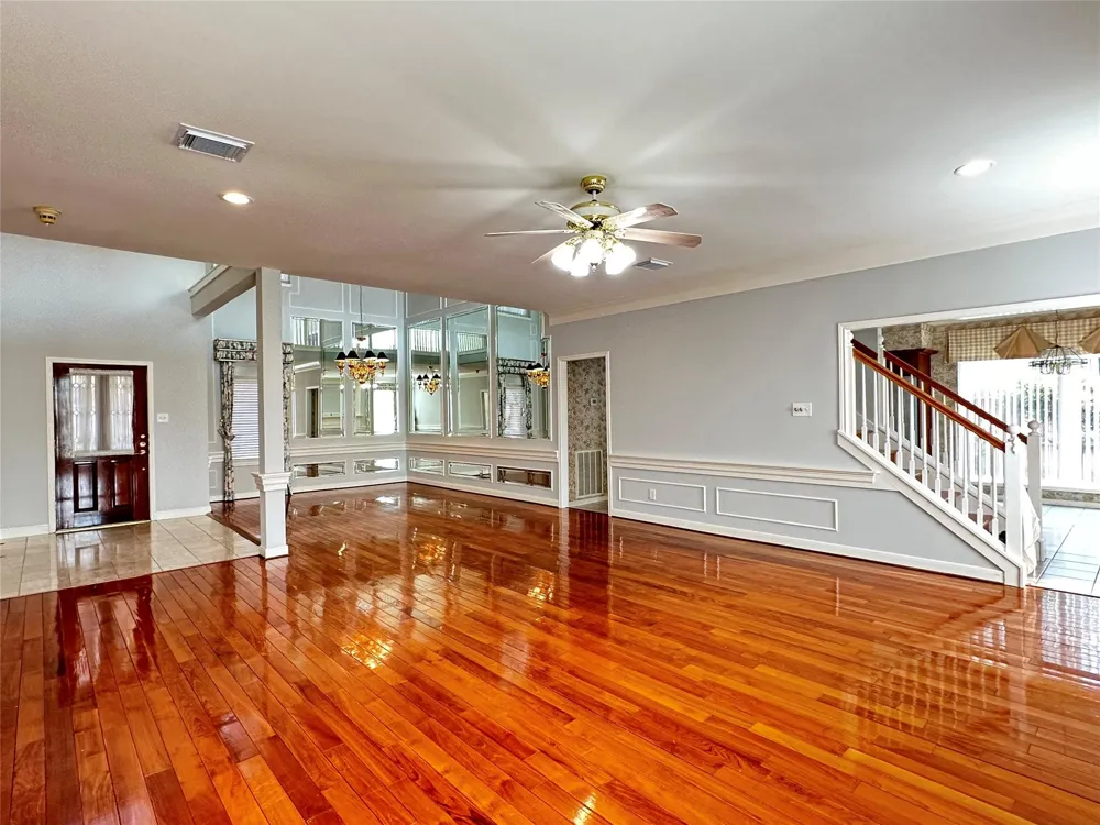 1103 Gloria Court Sugar Land, TX 77478