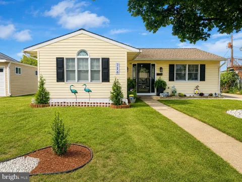 716 HAMLEN ROAD