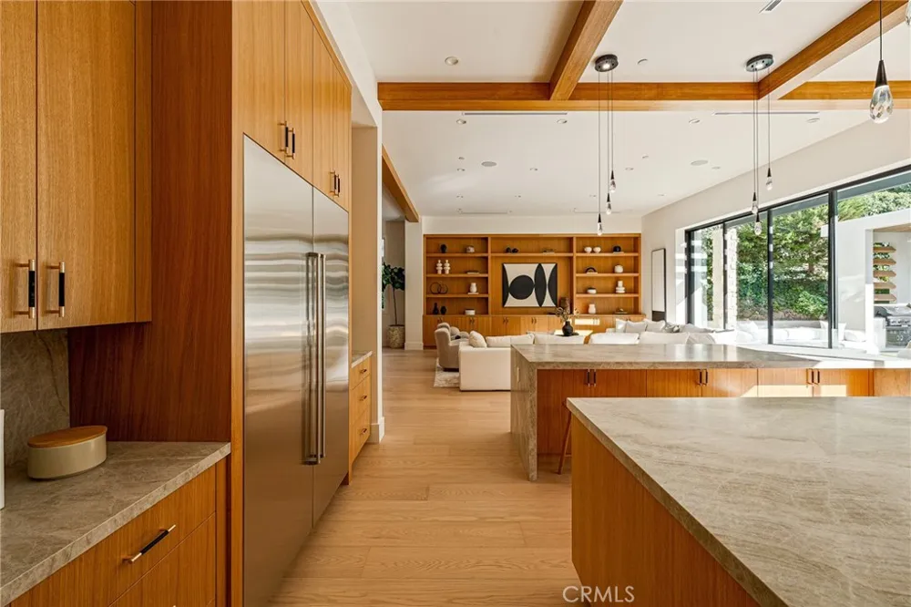 16258 Bertella Drive Encino, CA 91436