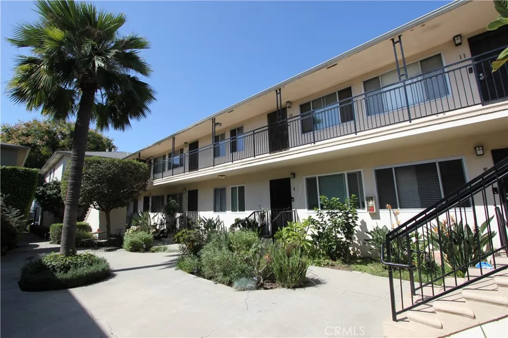 1831 E Appleton Long Beach, CA 90802