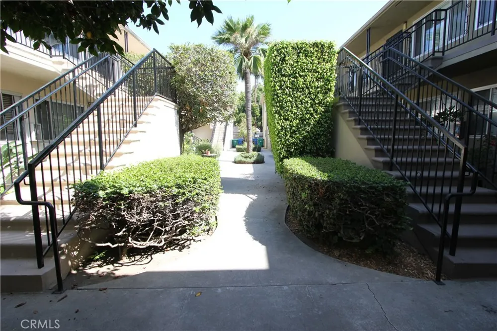 1831 E Appleton Long Beach, CA 90802