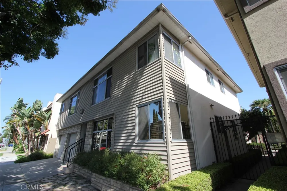 1831 E Appleton Long Beach, CA 90802