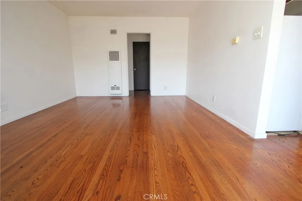 1831 E Appleton Long Beach, CA 90802