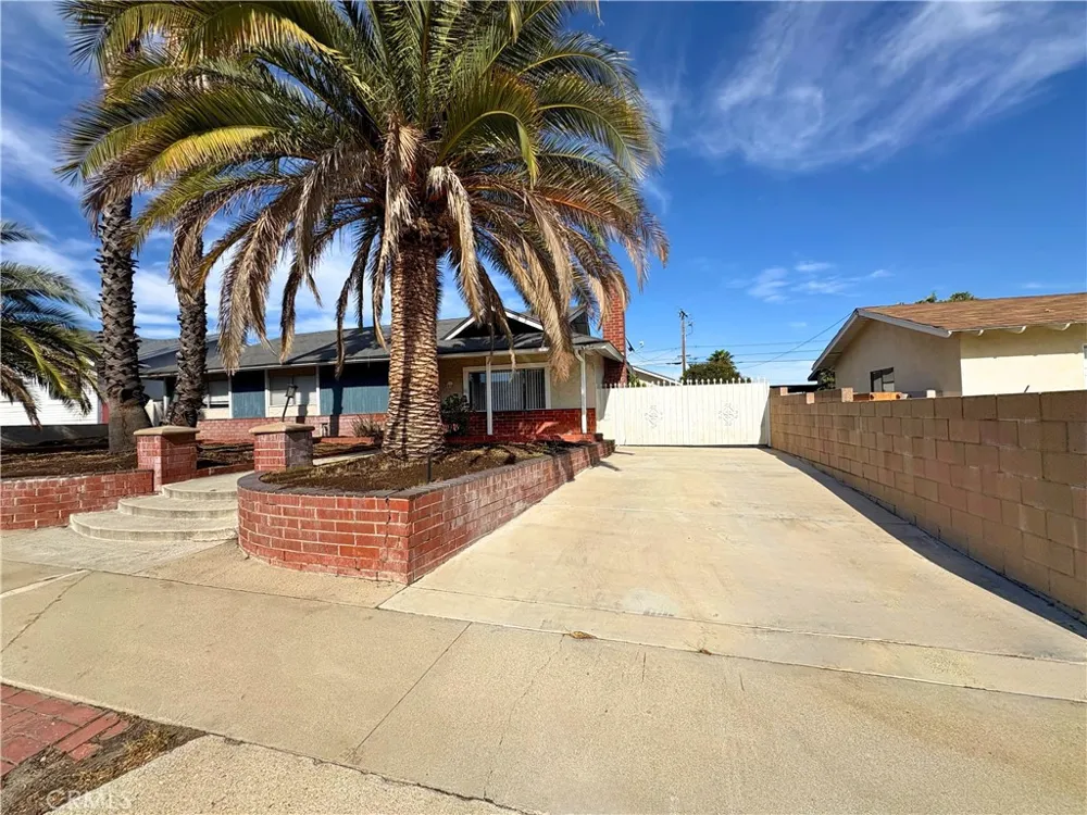 8469 Edwin Rancho Cucamonga, CA 91730