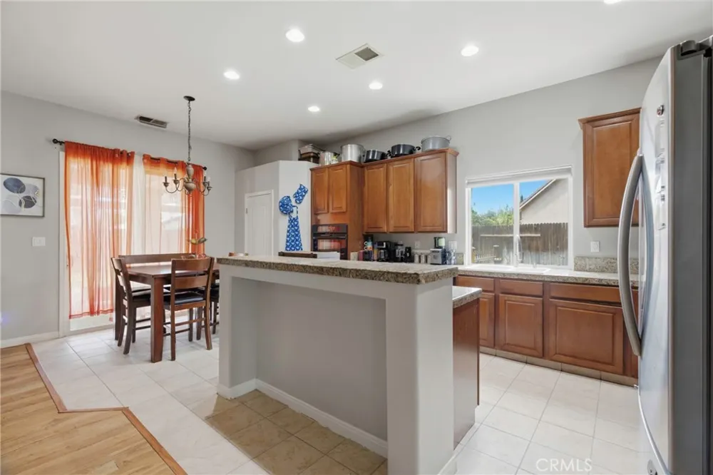 7202 Boulder Falls Court Bakersfield, CA 93312