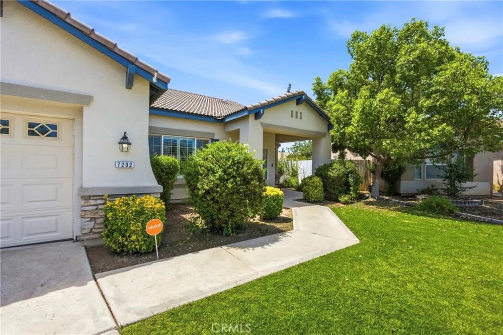 7202 Boulder Falls Court Bakersfield, CA 93312