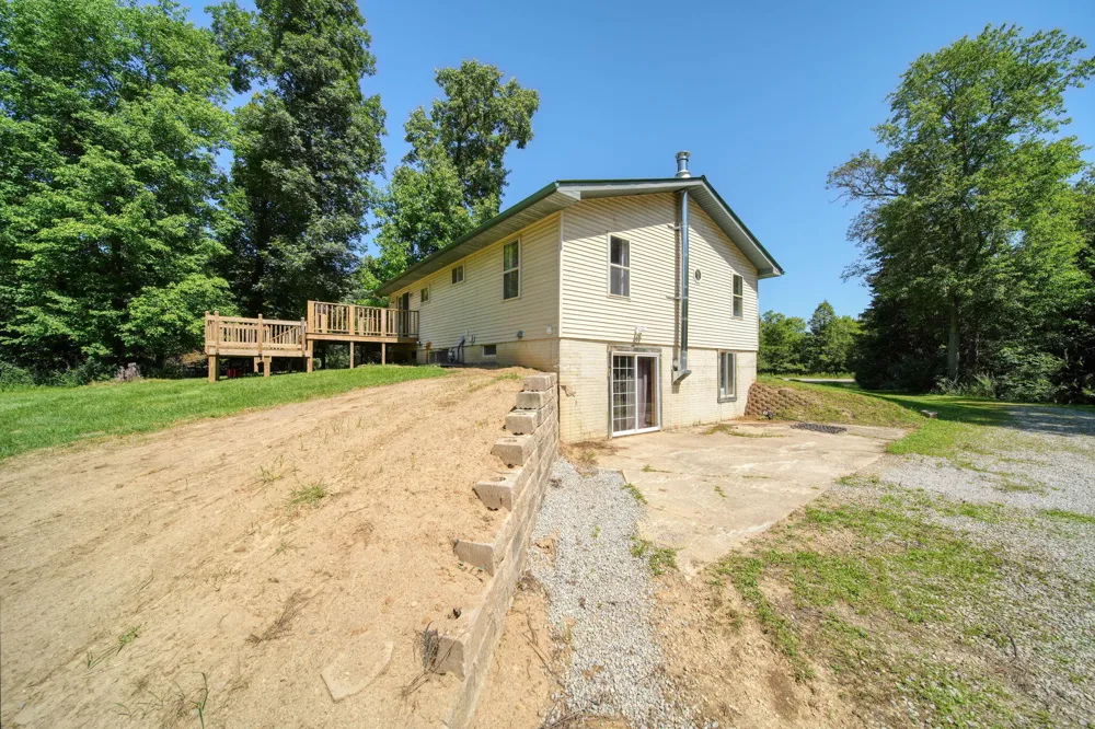 8600 U.S. 127 Addison, MI 49220