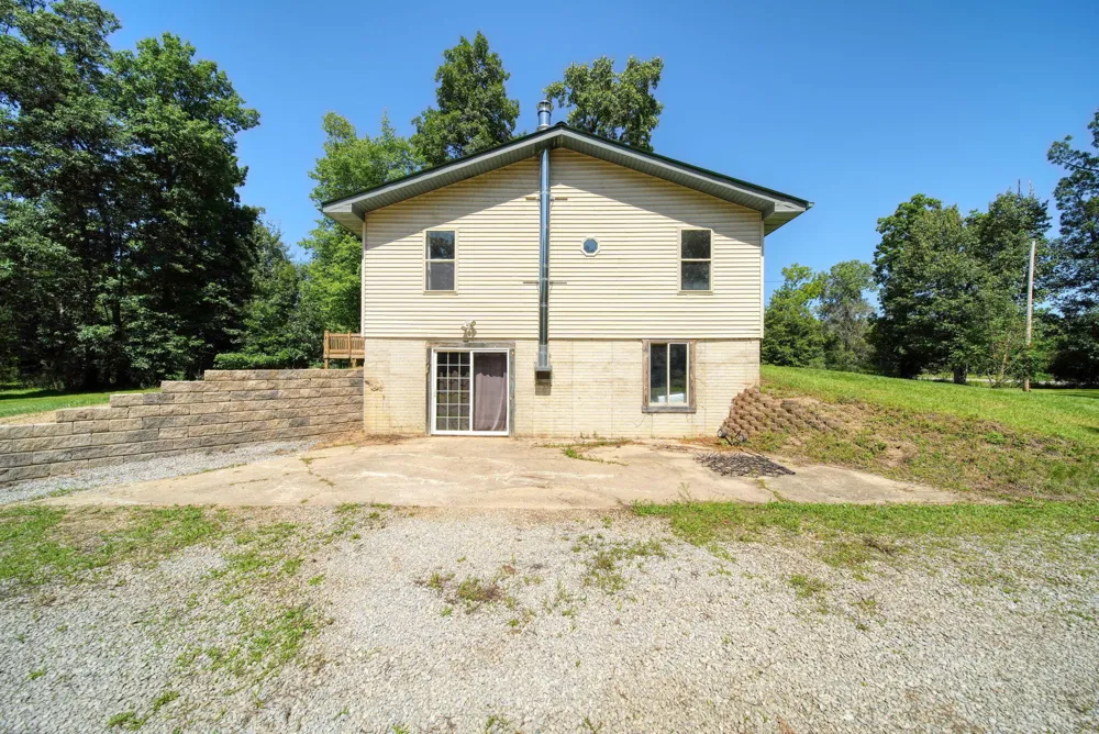 8600 U.S. 127 Addison, MI 49220