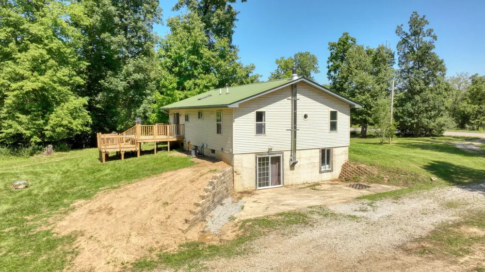 8600 U.S. 127 Addison, MI 49220