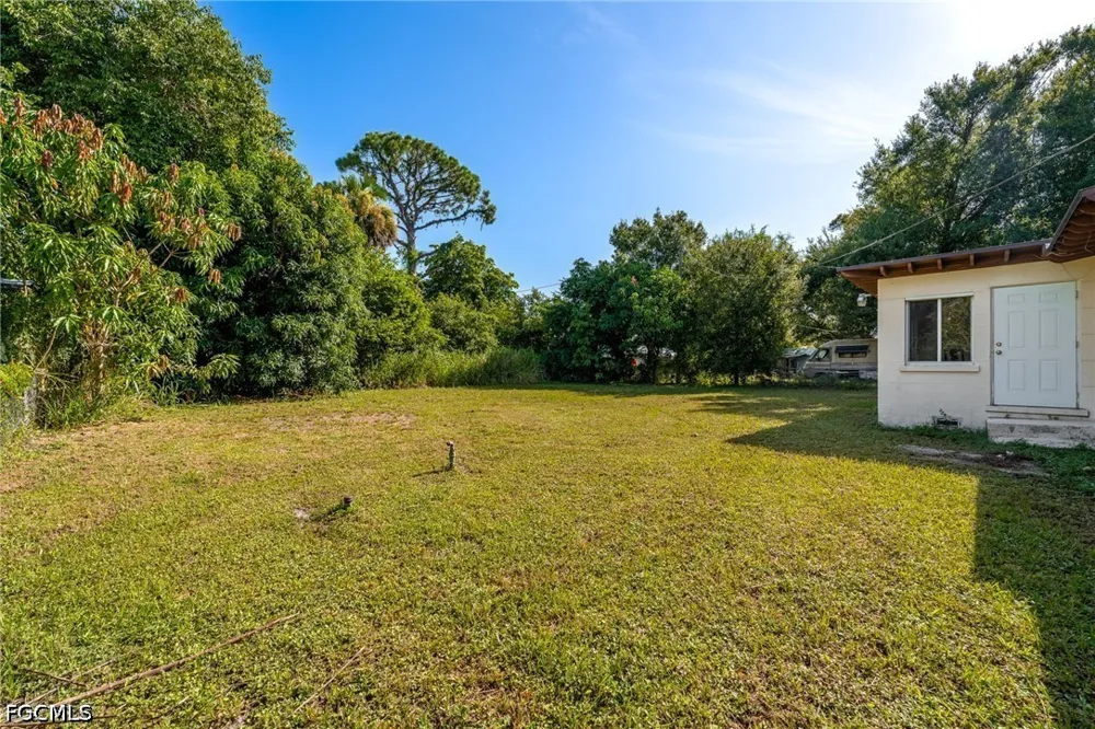 Evergreen Road North Fort Myers, FL 33903