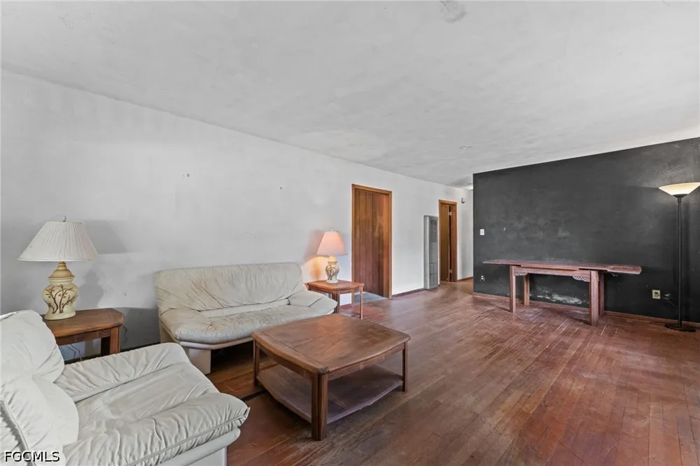 Evergreen Road North Fort Myers, FL 33903