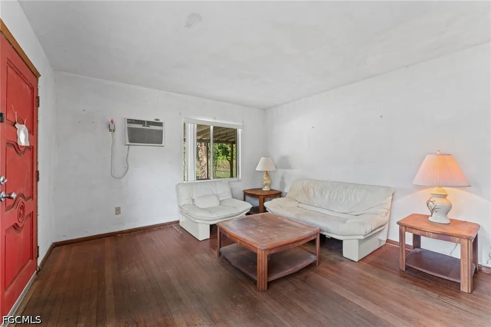 Evergreen Road North Fort Myers, FL 33903