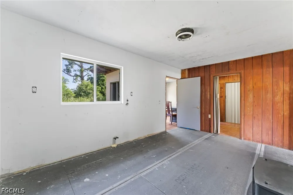 Evergreen Road North Fort Myers, FL 33903