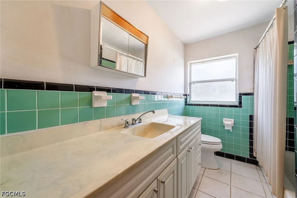 Evergreen Road North Fort Myers, FL 33903