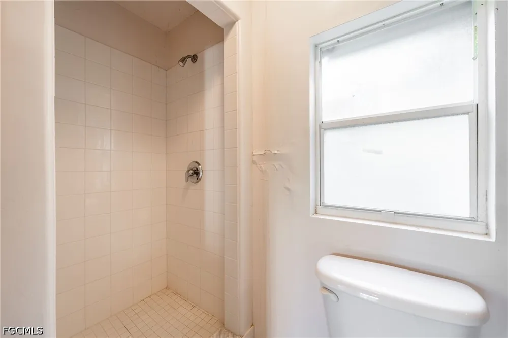 Evergreen Road North Fort Myers, FL 33903