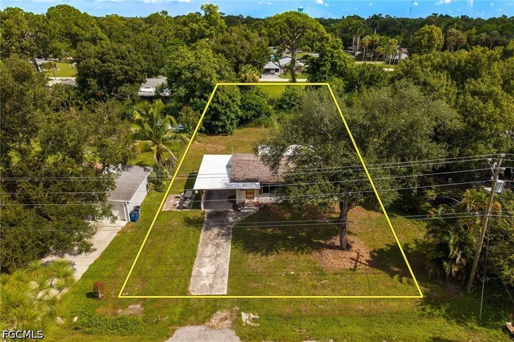 Evergreen Road North Fort Myers, FL 33903