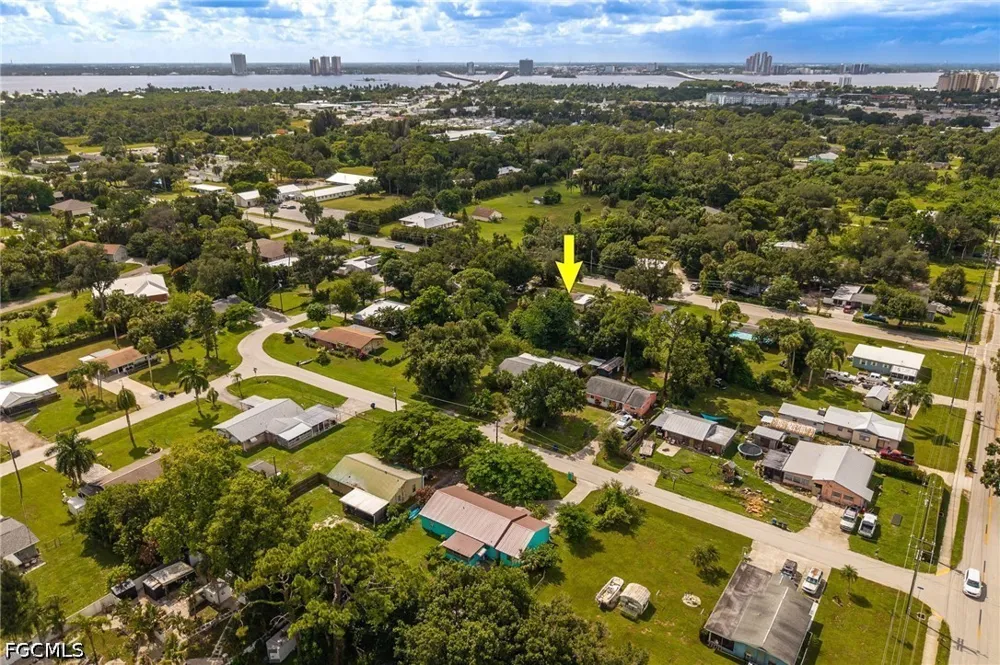 Evergreen Road North Fort Myers, FL 33903