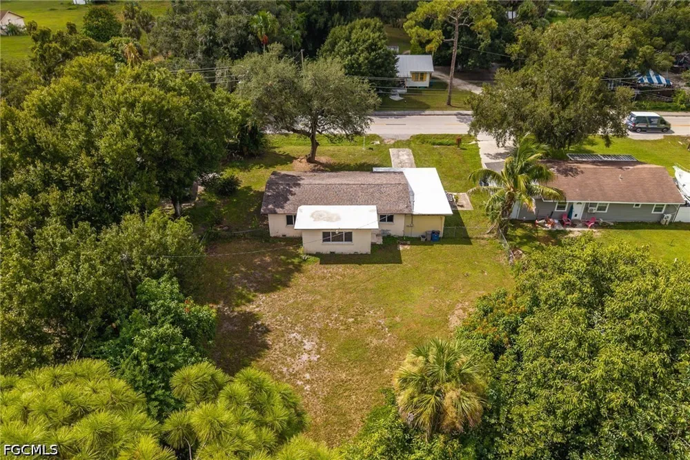 Evergreen Road North Fort Myers, FL 33903