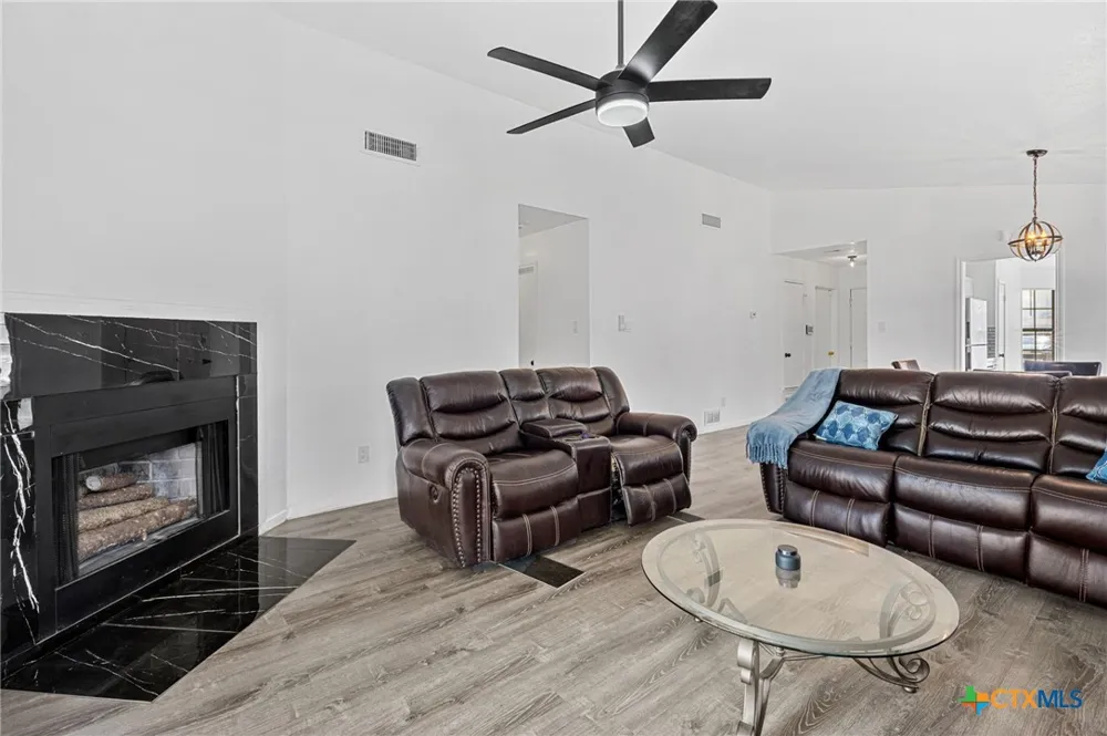 3205 Green Valley Drive Killeen, TX 76542