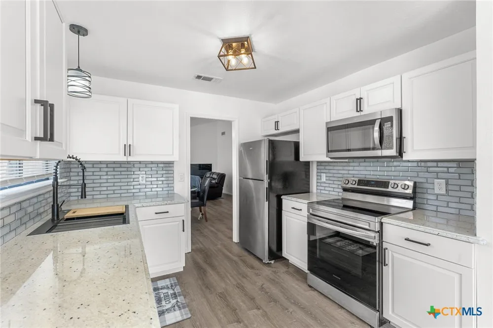 3205 Green Valley Drive Killeen, TX 76542