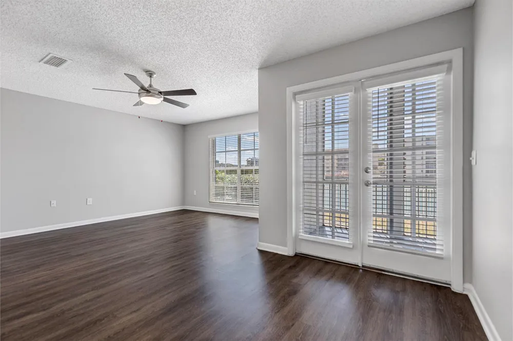 17900 NE 31st Court #4201 Aventura, FL 33160