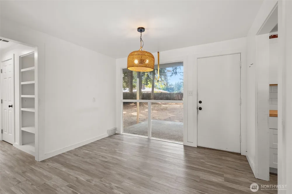 8518 Mount Tacoma Drive SW Lakewood, WA 98498