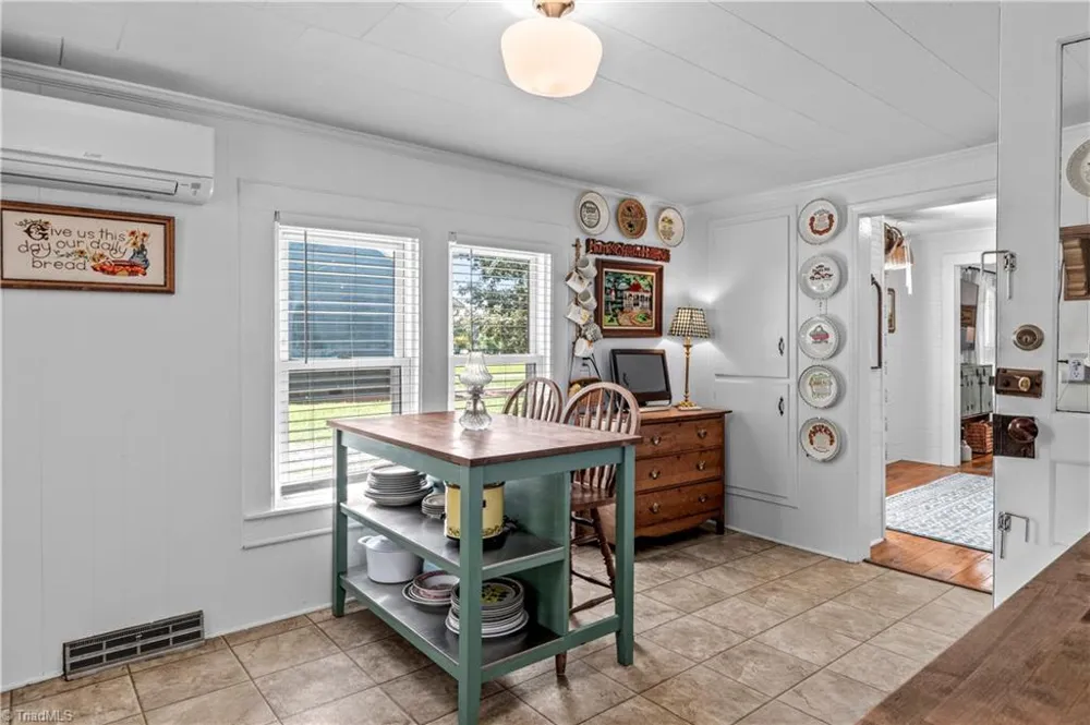 4904 Styers Ferry Road Lewisville, NC 27023