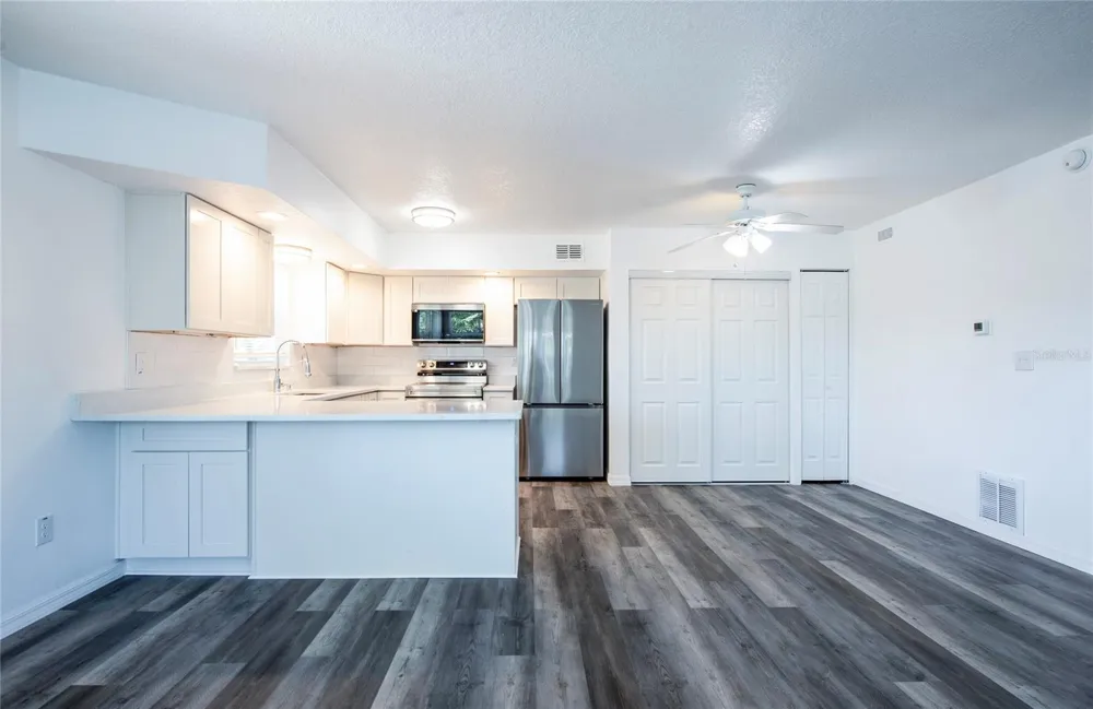717 E GULF BOULEVARD #2 Indian Rocks Beach, FL 33785