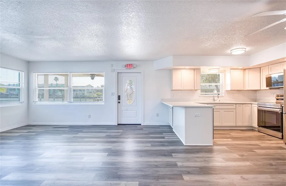 717 E GULF BOULEVARD #2 Indian Rocks Beach, FL 33785