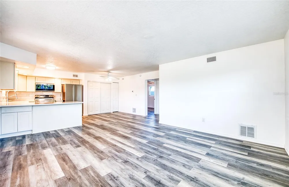 717 E GULF BOULEVARD #2 Indian Rocks Beach, FL 33785