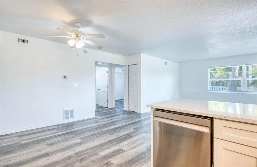 717 E GULF BOULEVARD #2 Indian Rocks Beach, FL 33785