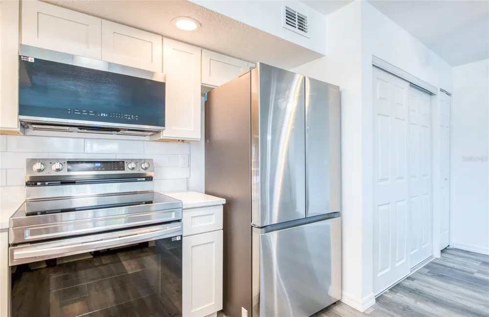 717 E GULF BOULEVARD #2 Indian Rocks Beach, FL 33785