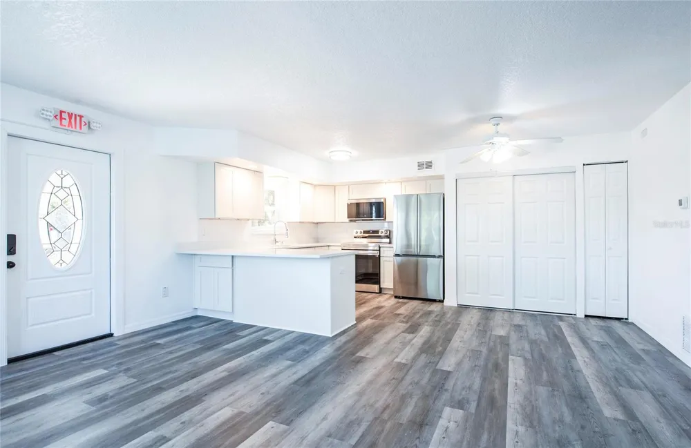 717 E GULF BOULEVARD #2 Indian Rocks Beach, FL 33785