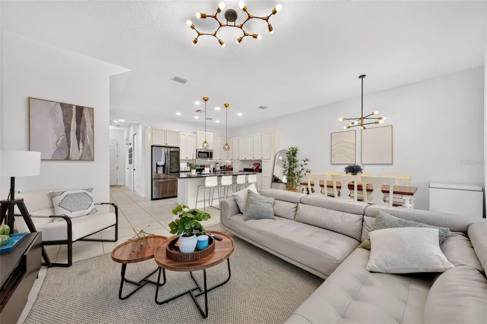 306 CAPTIVA DRIVE Davenport, FL 33896