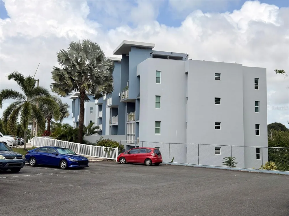 COND PASEO DEL REY #F-302 Carolina, PR 00987