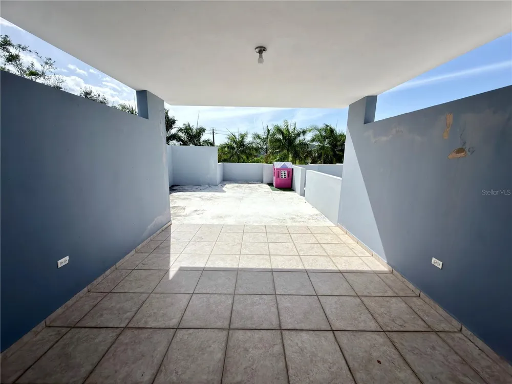 COND PASEO DEL REY #F-302 Carolina, PR 00987
